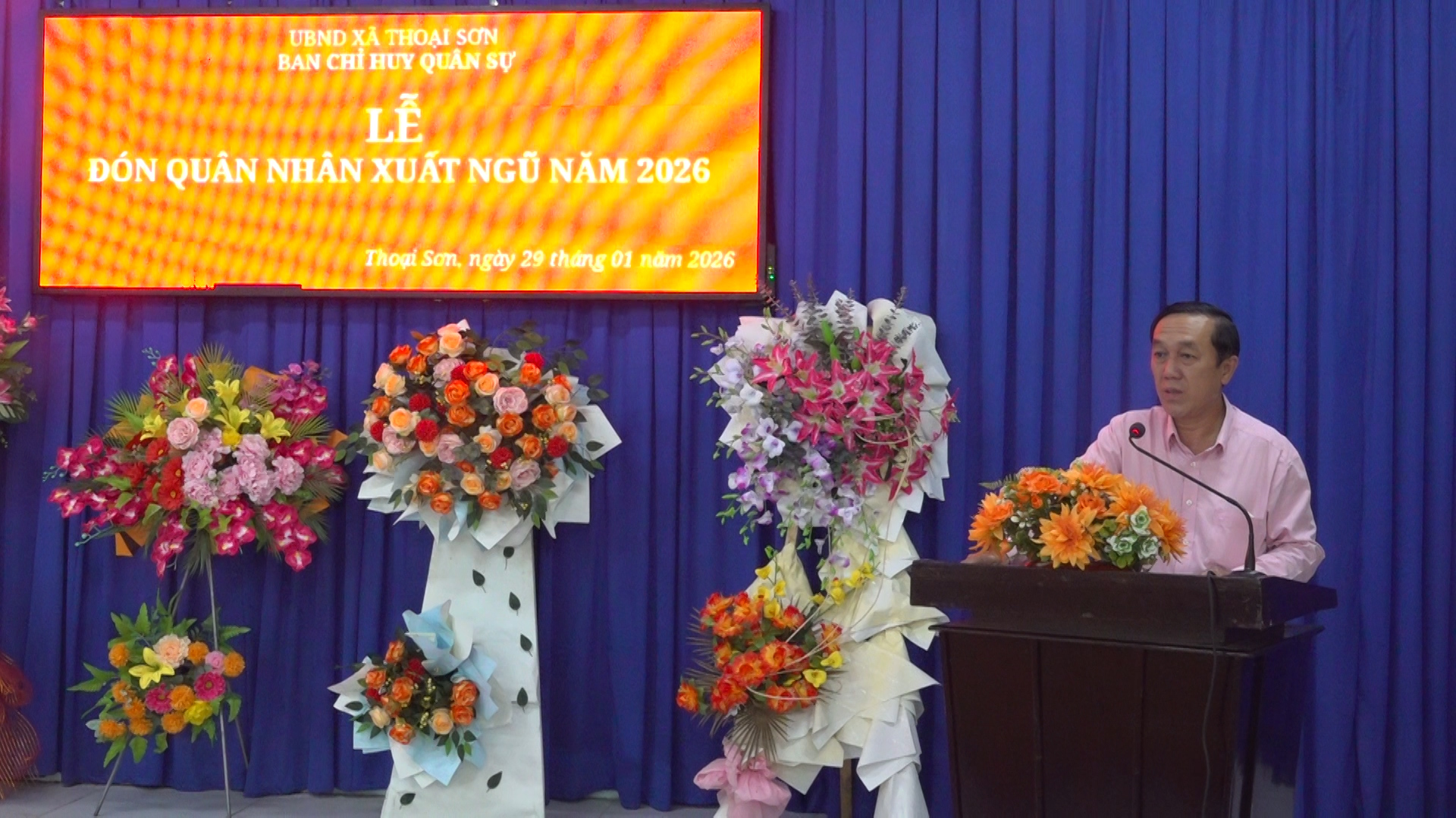 ĐÓN QUÂN NHÂN XUẤT NGŨ VỀ ĐỊA PHƯƠNG....